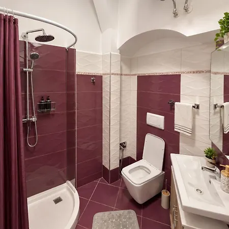 Blloku Riverside Apartment-check In 24 Daire