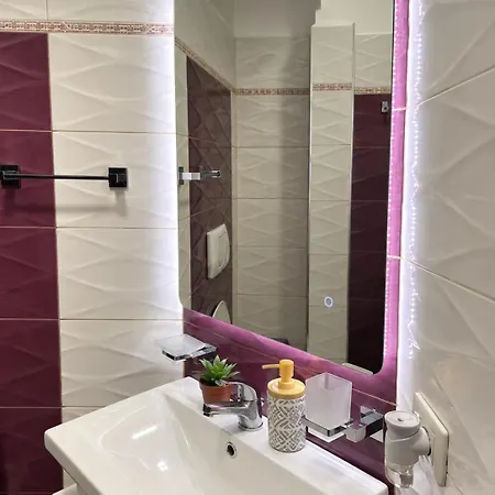 Blloku Riverside Apartment-check In 24 Daire *